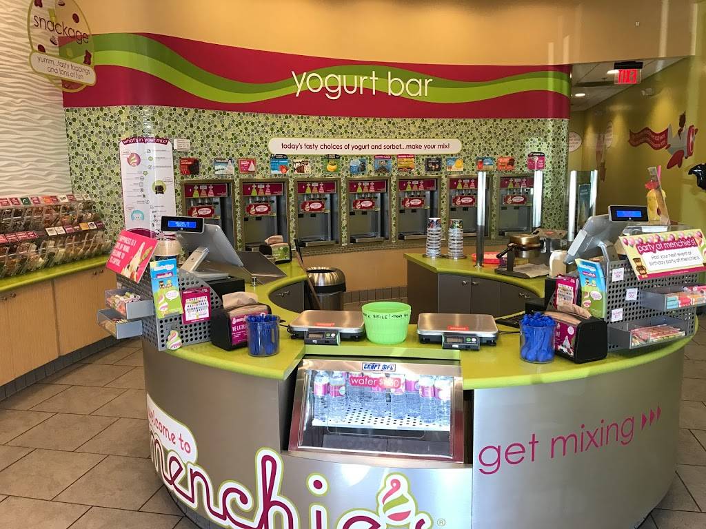 Menchies Frozen Yogurt | bakery | 510 Hidden Valley Pkwy Suite #102, Corona, CA 92879, USA | 9518984523 OR +1 951-898-4523