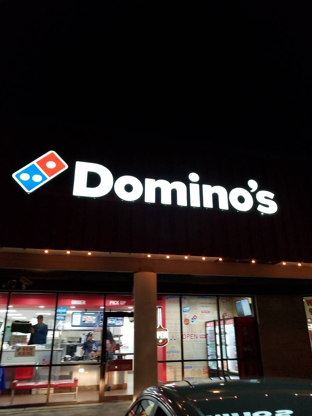 Dominos Pizza | meal delivery | 8442 Fredericksburg Rd, San Antonio, TX 78229, USA | 2106160032 OR +1 210-616-0032