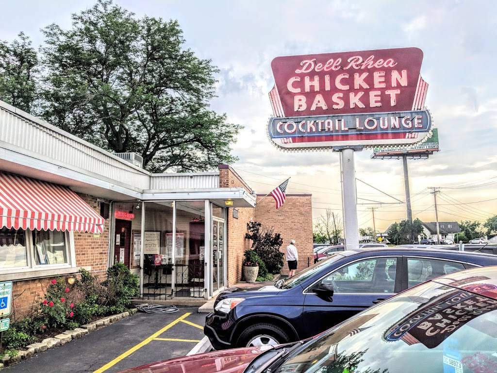 Dell Rhea's Chicken Basket - Restaurant | 645 Joliet Rd, Willowbrook, IL  60527, USA