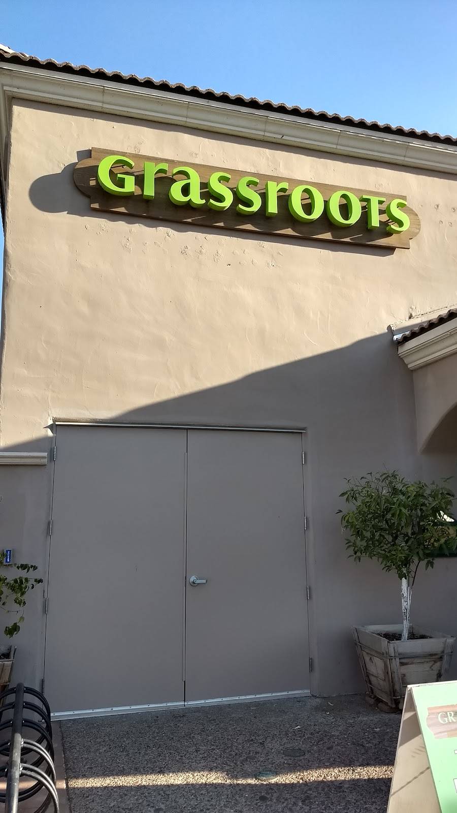 Grassroots Kitchen Tap Scottsdale Restaurant 81 North Hayden Road 100 E 100 E Scottsdale Az Usa