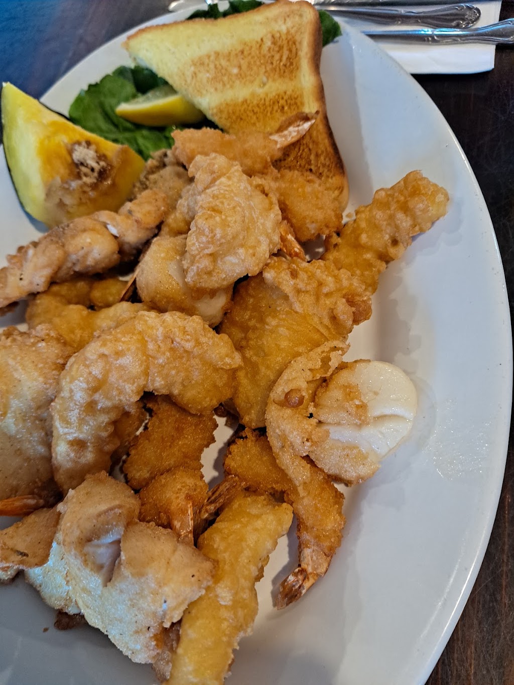 Captains Choice Fish House | restaurant | 1210 Virginia Ave, North Bend, OR 97459, USA | 5417560125 OR +1 541-756-0125