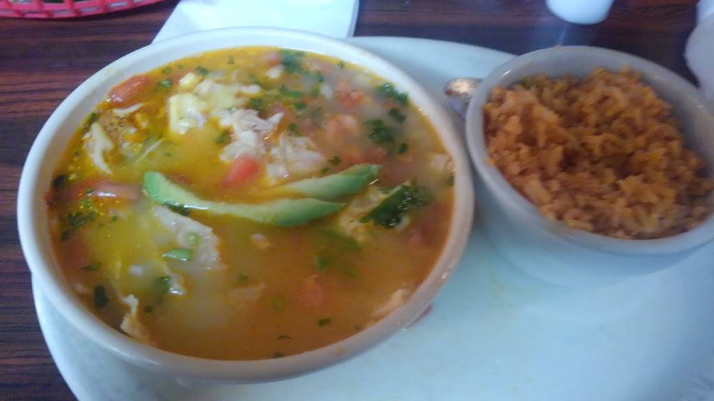 Taqueria Vallarta | restaurant | 202 TX-123, Karnes City, TX 78118, USA | 8307802465 OR +1 830-780-2465