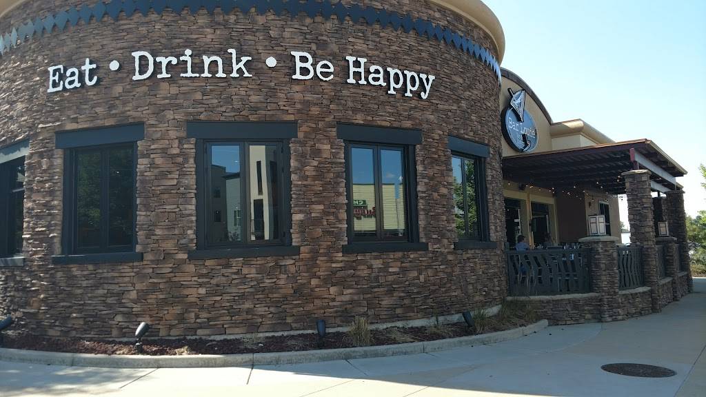 Bar Louie - Belmar | night club | 7111 W Alaska Dr, Lakewood, CO 80226, USA | 7206776500 OR +1 720-677-6500