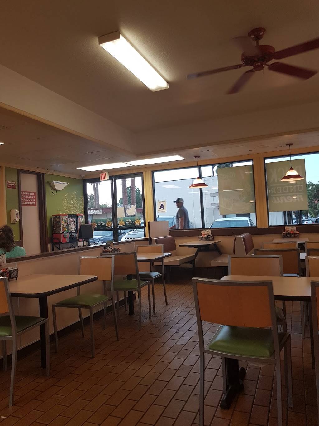 Del Taco | meal takeaway | 2552 Hamner Ave, Norco, CA 92860, USA | 9517357033 OR +1 951-735-7033