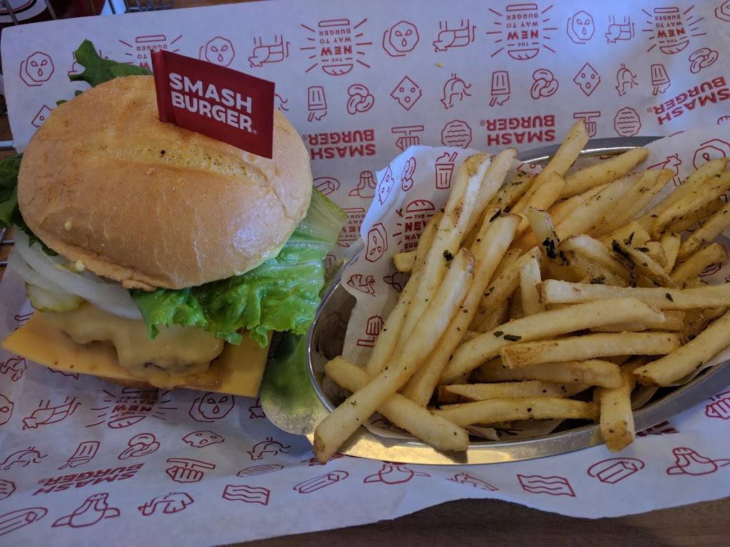 Smashburger | restaurant | 9696 E Arapahoe Rd, Greenwood Village, CO 80112, USA | 3038581222 OR +1 303-858-1222