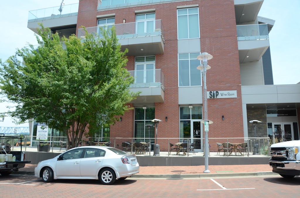 SIP Wine Room | restaurant | 101 Frederica St, Owensboro, KY 42301, USA | 2702973031 OR +1 270-297-3031