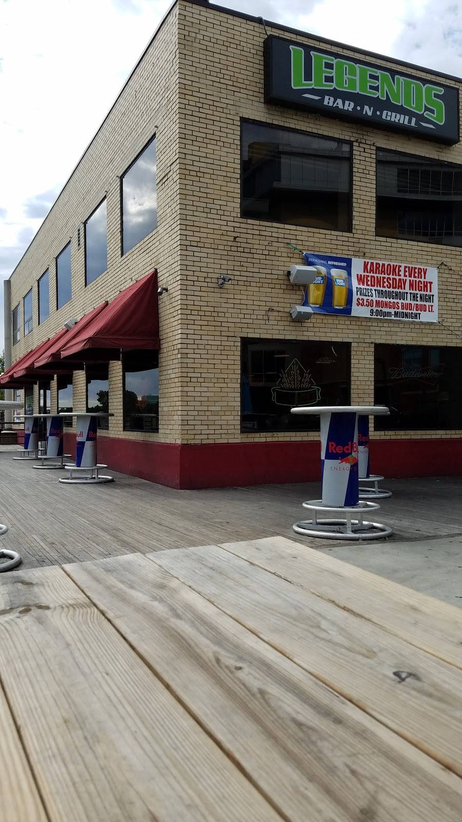 Legends | restaurant | 11 4th St SE, Rochester, MN 55904, USA | 5074241896 OR +1 507-424-1896