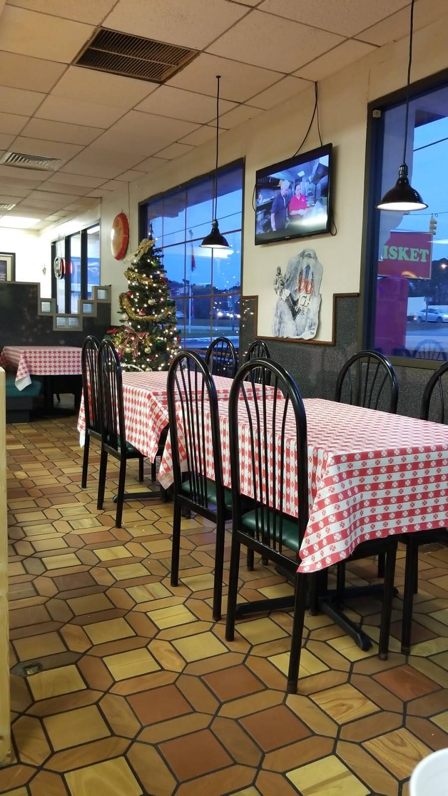 JJ Texas BBQ | restaurant | 405 W Main St, Havelock, NC 28532, USA | 2526526063 OR +1 252-652-6063