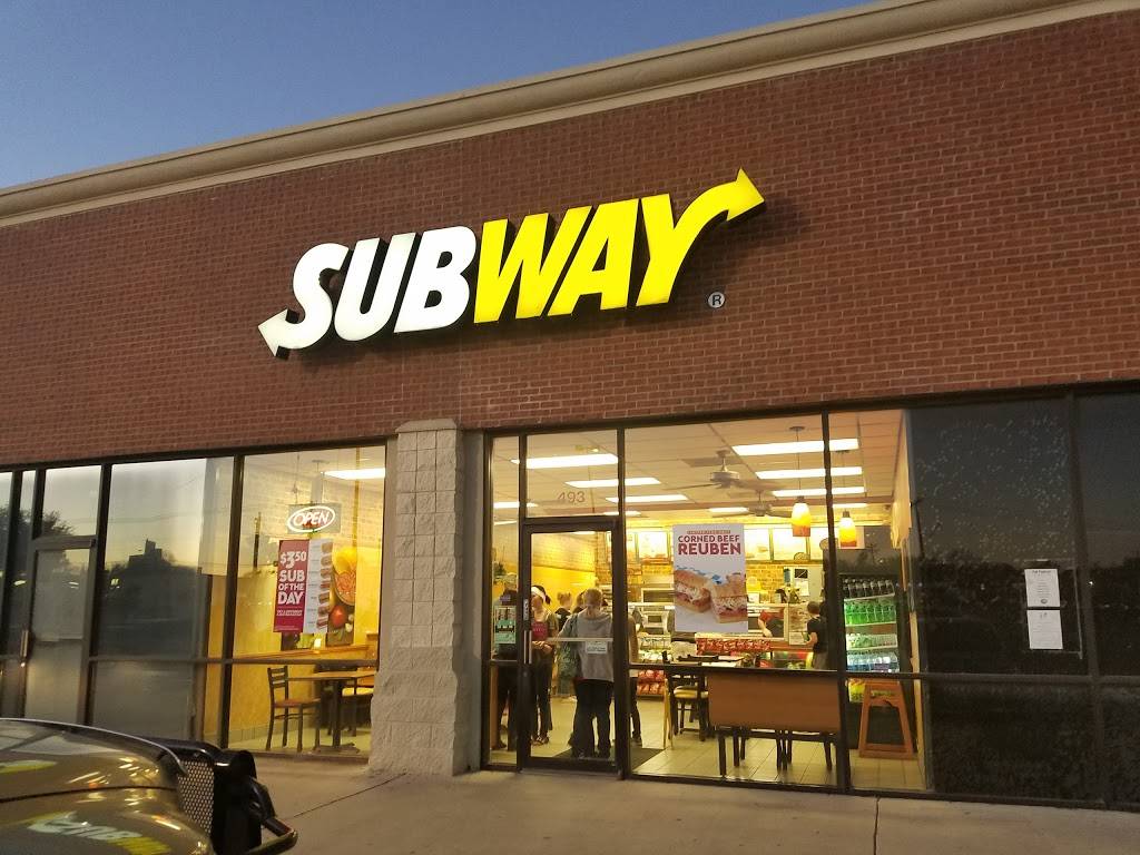 Subway Restaurants | restaurant | 493 TX-199, Springtown, TX 76082, USA | 8172200529 OR +1 817-220-0529