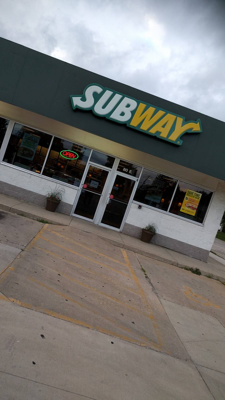 Subway Restaurants | restaurant | 80 E Division St, Coal City, IL 60416, USA | 8156343300 OR +1 815-634-3300