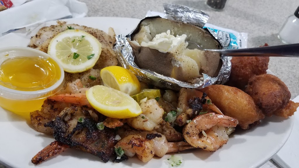 The Seineyard Seafood Restaurant | 8056 Woodville Hwy, Tallahassee, FL ...