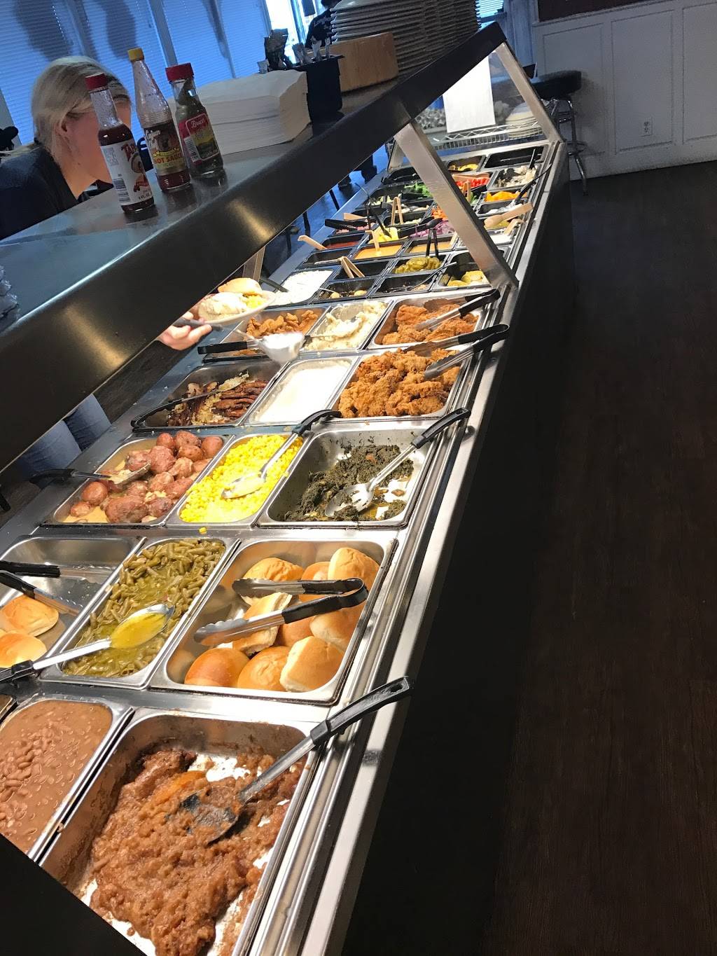 Longhorn Cafe | restaurant | 706 W Wise St, Bowie, TX 76230, USA | 9408726466 OR +1 940-872-6466