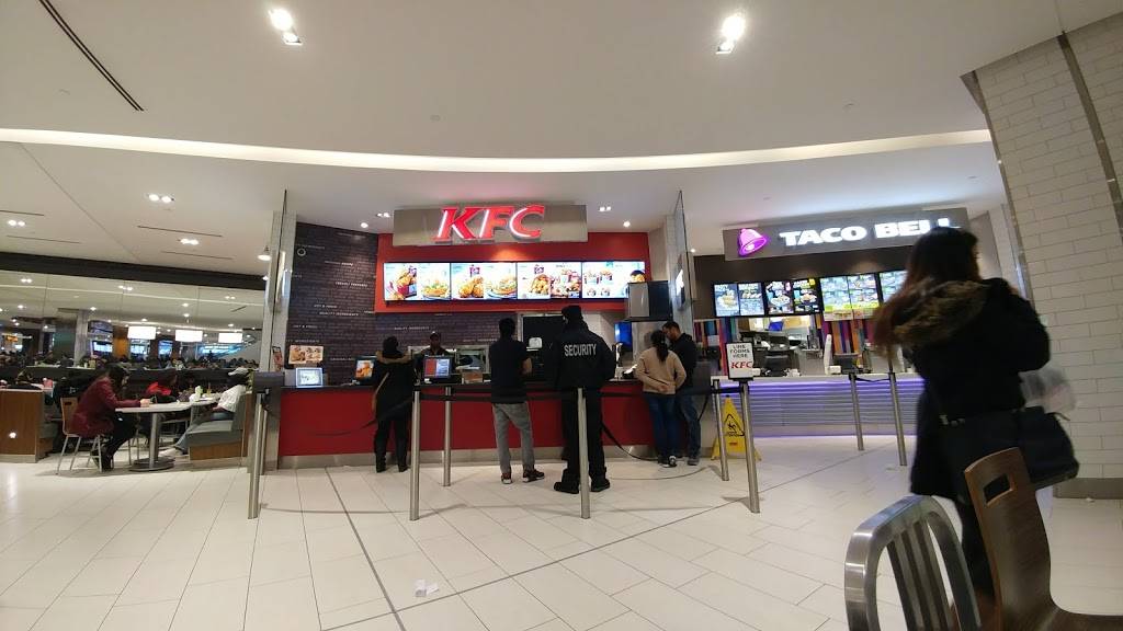 KFC | meal delivery | 300 Borough Dr, Scarborough, ON M1P 4P5, Canada | 4162960045 OR +1 416-296-0045