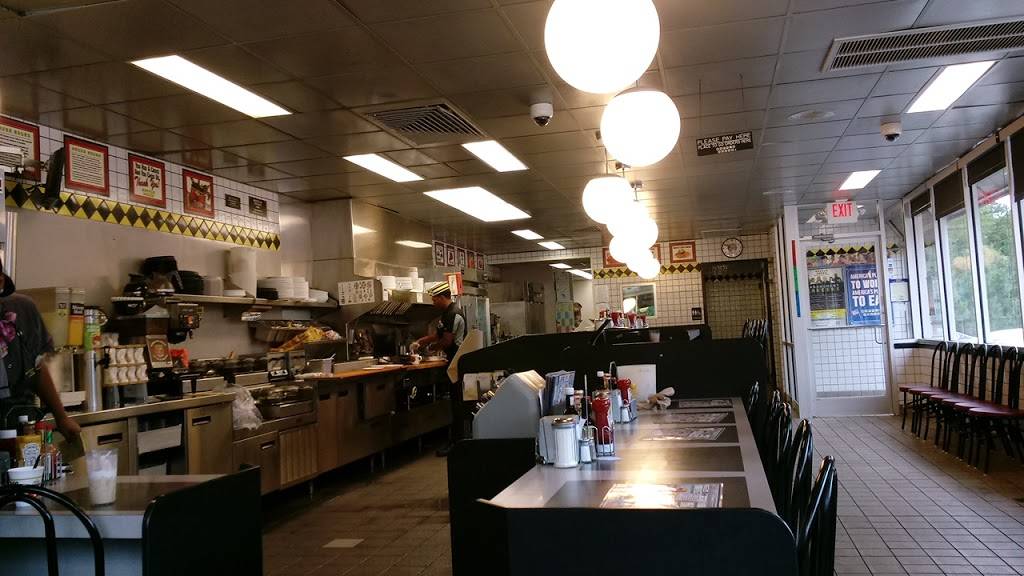 Waffle House | meal takeaway | 611 Lillington Hwy, Spring Lake, NC 28390, USA | 9104362334 OR +1 910-436-2334