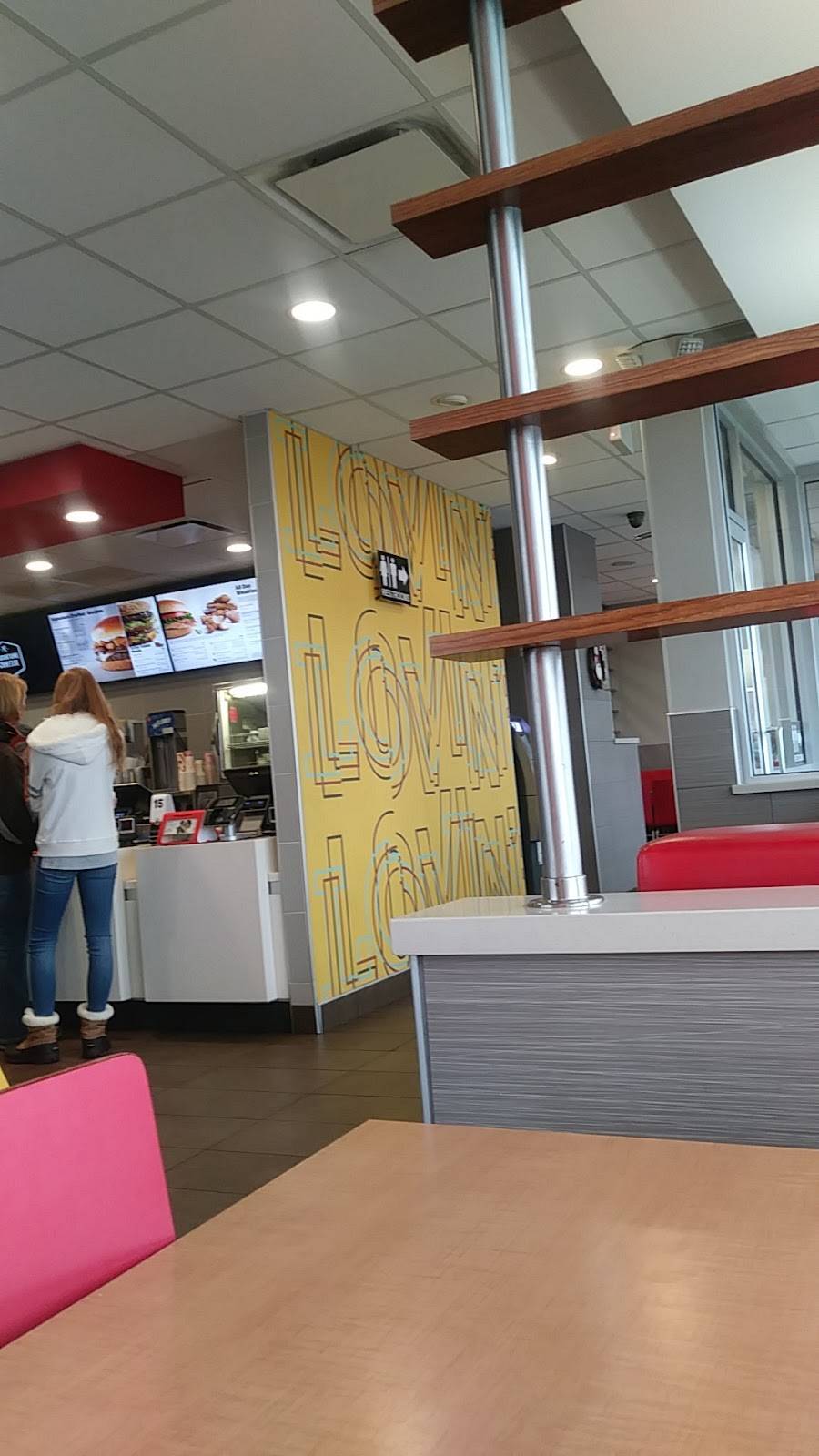 McDonalds | cafe | 1067 N Bridge St, Chillicothe, OH 45601, USA | 7407796237 OR +1 740-779-6237