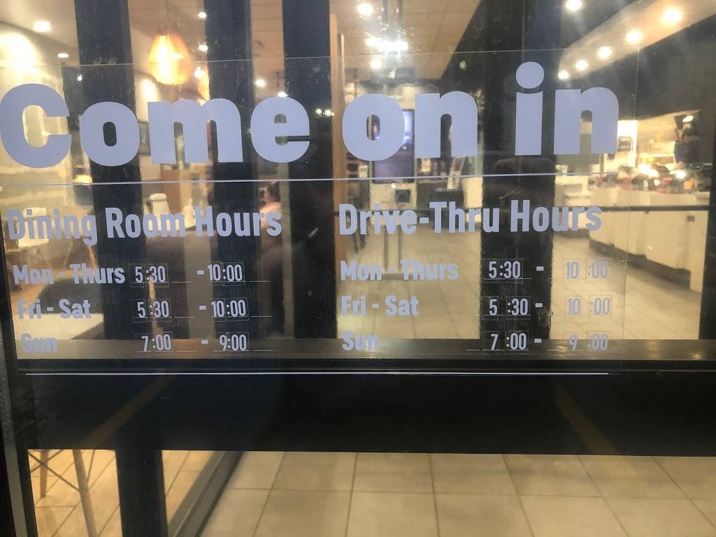 McDonalds | cafe | 7100 Fulton St, Ada, MI 49301, USA | 6169207783 OR +1 616-920-7783