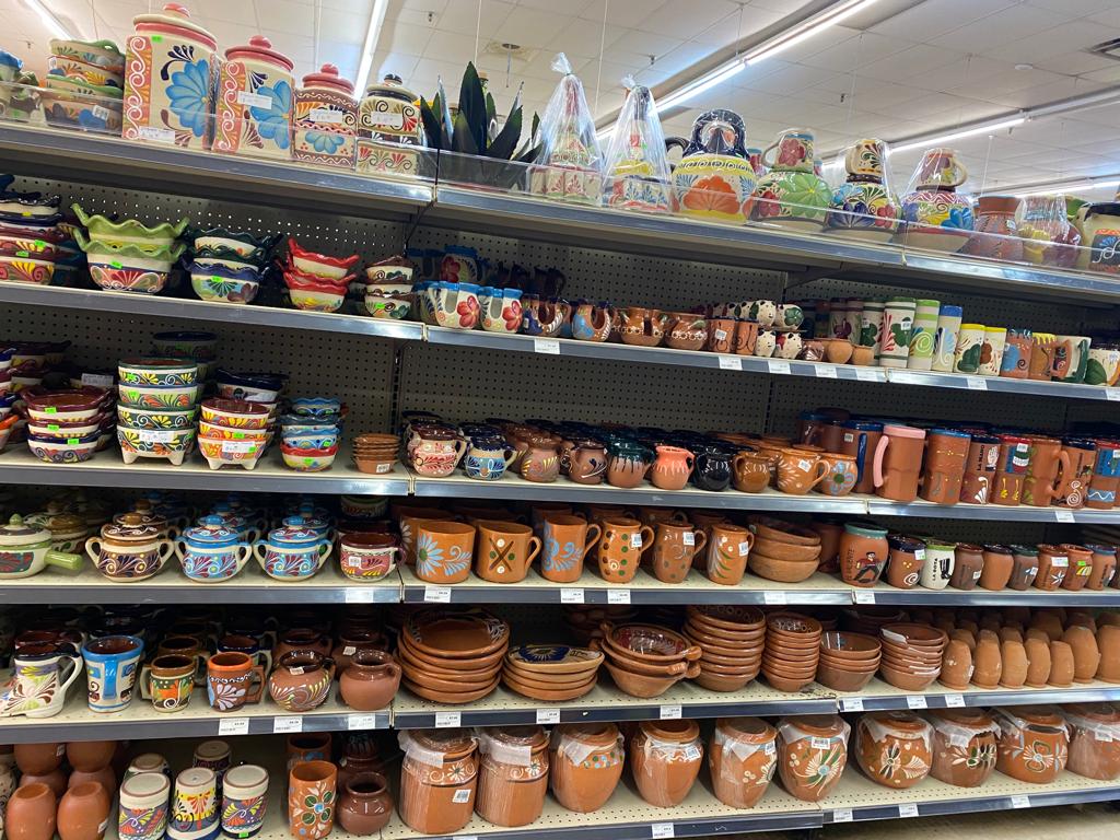 Supermercado Guanajuato #1 | bakery | 9901 La Grange Rd, Louisville, KY 40223, USA | 5024252961 OR +1 502-425-2961