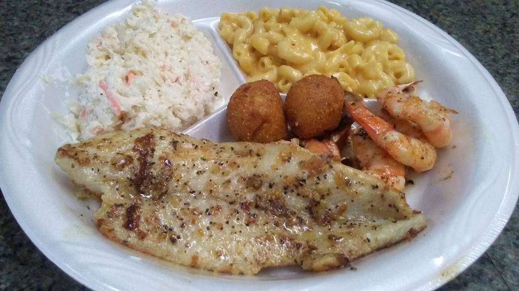 Crossroads Market &Grill, Inc. | restaurant | 5463 State Road 6 West, Jasper, FL 32052, USA | 3869381111 OR +1 386-938-1111