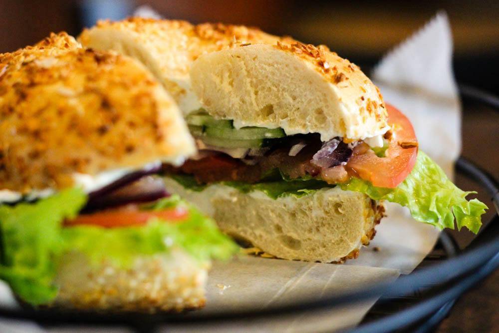 Barb City Bagels | bakery | 118 E Lincoln Hwy, DeKalb, IL 60115, USA | 8157545211 OR +1 815-754-5211