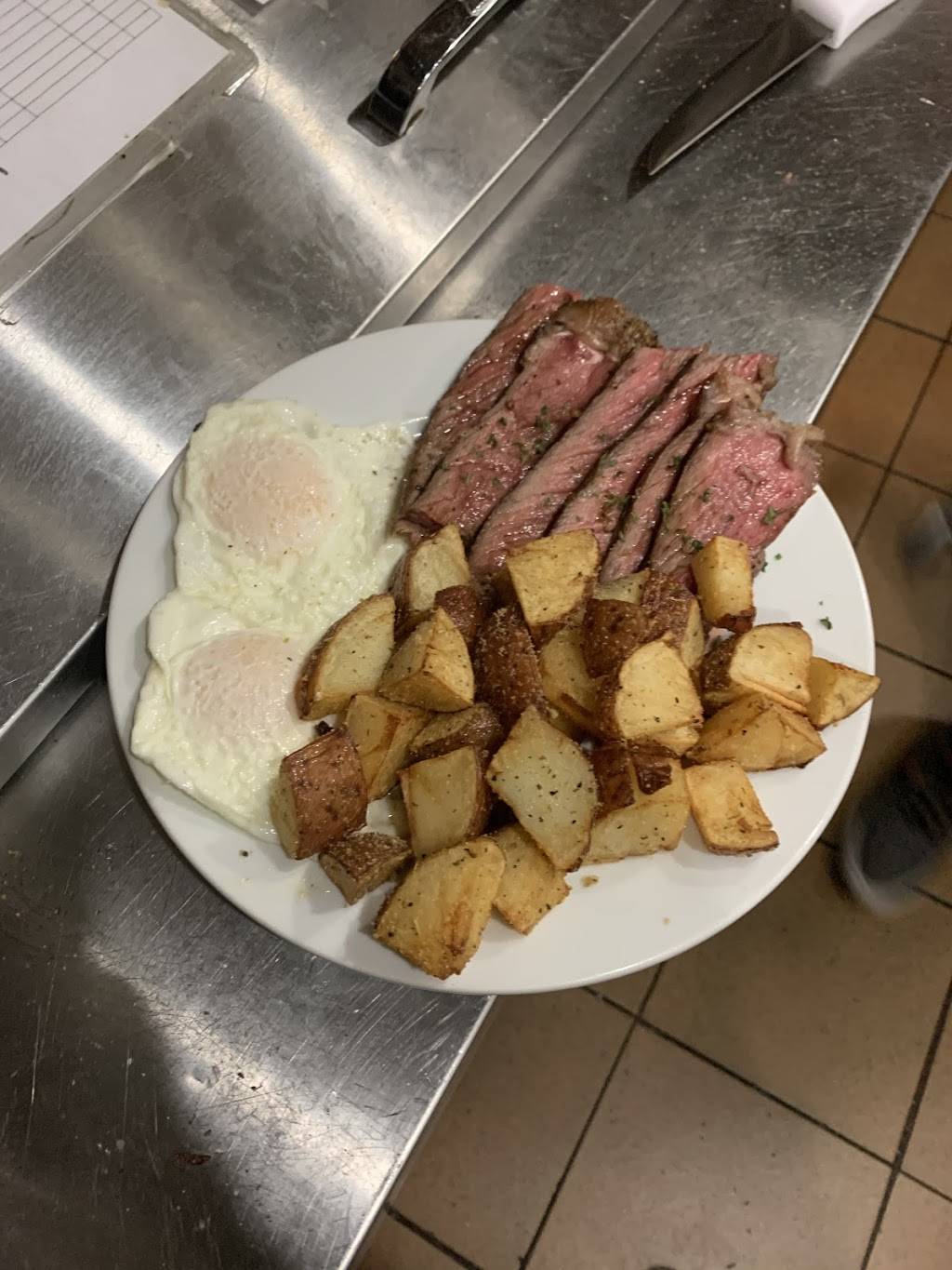 Momma Megs Cafe | restaurant | 8530 US-1 Suite 7, Micco, FL 32976, USA | 7726644100 OR +1 772-664-4100