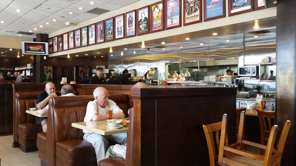 Agouras Famous Deli | meal takeaway | 5915 Kanan Rd, Agoura Hills, CA 91301, USA | 8188899113 OR +1 818-889-9113