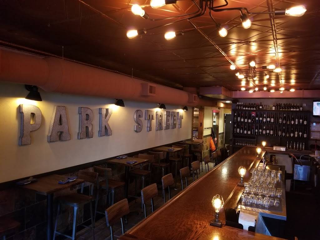 Park Street Restaurant 14 E Park St Mundelein Il Usa
