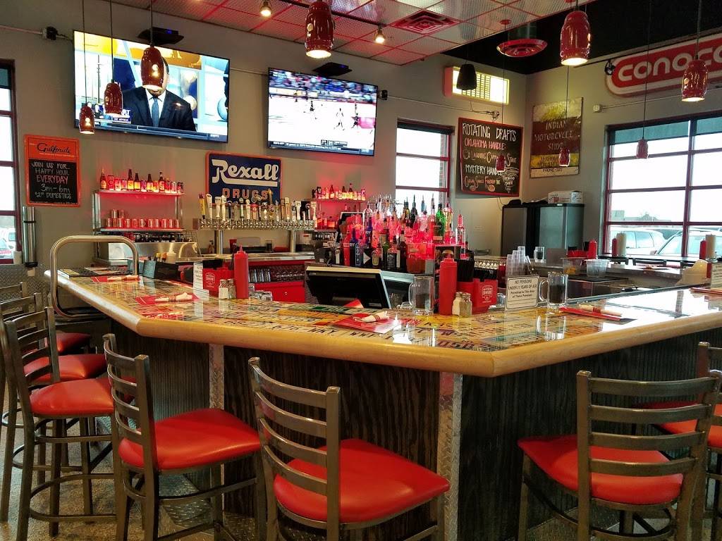 Smitty's Garage Burgers and Beer Restaurant 1316 W Covell Rd, Edmond, OK 73003, USA