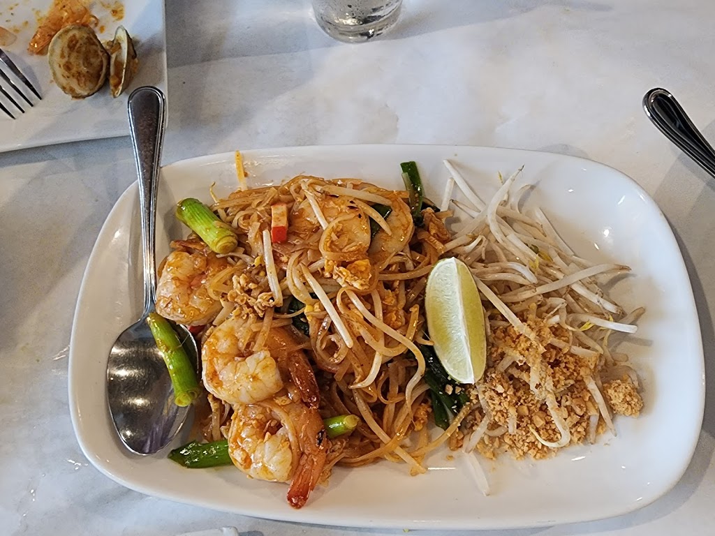 The Lobster Herndon | restaurant | 1106 Herndon Pkwy, Herndon, VA 20170, USA | 7034357618 OR +1 703-435-7618