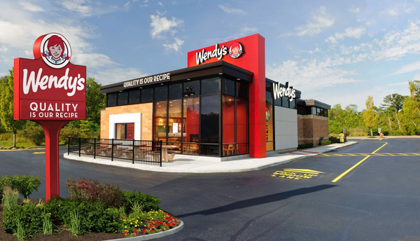 Wendys | restaurant | 2601 E, Tamiami Trail E, Naples, FL 34112, USA | 2397758505 OR +1 239-775-8505