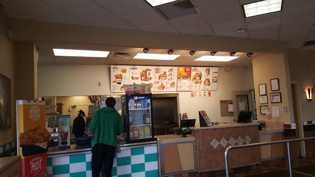 KFC | restaurant | 140 Oxford St, Wilkes-Barre, PA 18706, USA | 5708226256 OR +1 570-822-6256
