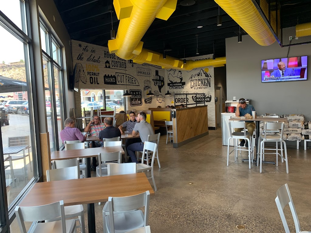 Super Chix | restaurant | 158 Red Cliffs Dr, St. George, UT 84790, USA | 4356733250 OR +1 435-673-3250