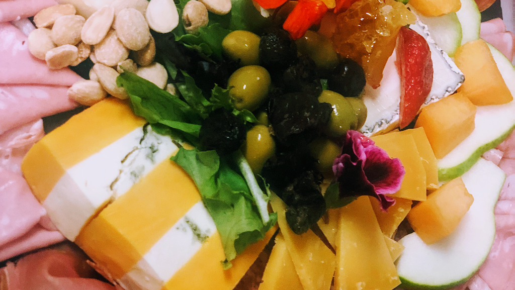 San Francisco Wine & Cheese | restaurant | 141 Gough St, San Francisco, CA 94102, USA | 4158749133 OR +1 415-874-9133