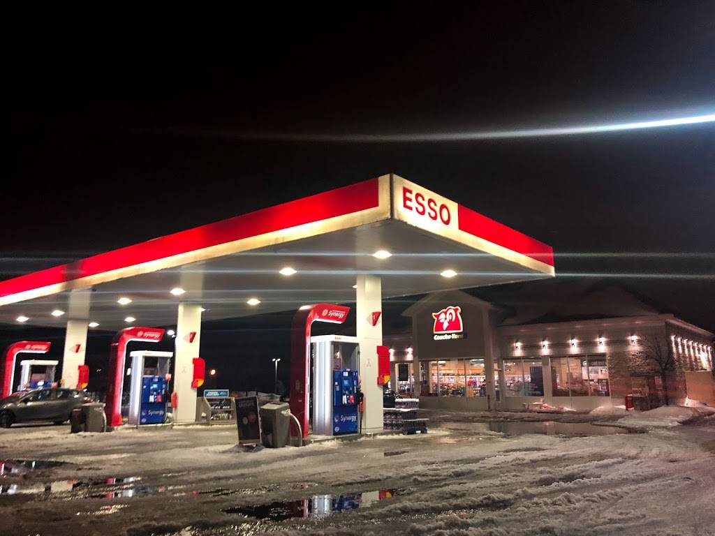Couche-Tard | meal takeaway | 200 Rue Serge-Pepin, Beloeil, QC J3G 3E7, Canada | 4504645094 OR +1 450-464-5094