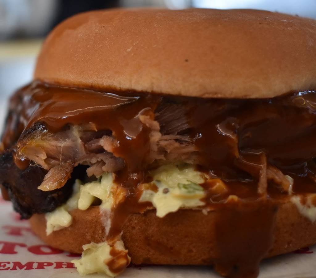 Tops Bar-B-Q | restaurant | 4183 Summer Ave #4043, Memphis, TN 38122, USA | 9013244325 OR +1 901-324-4325