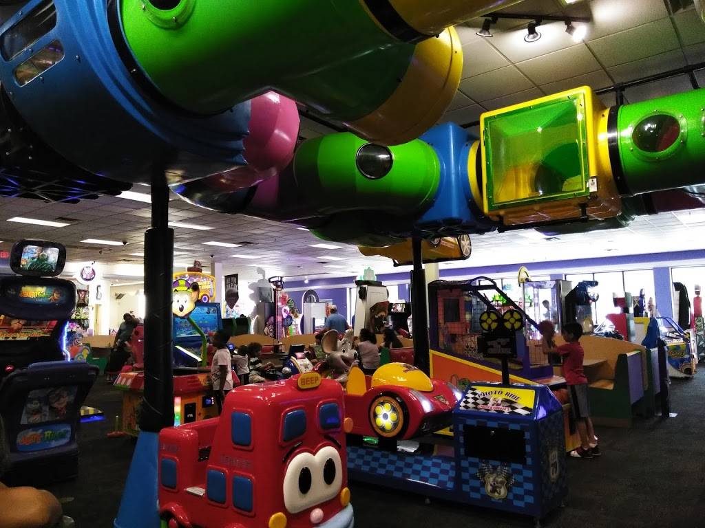 Chuck E. Cheese | 18575 S Dixie Hwy, Cutler Bay, FL 33157, USA