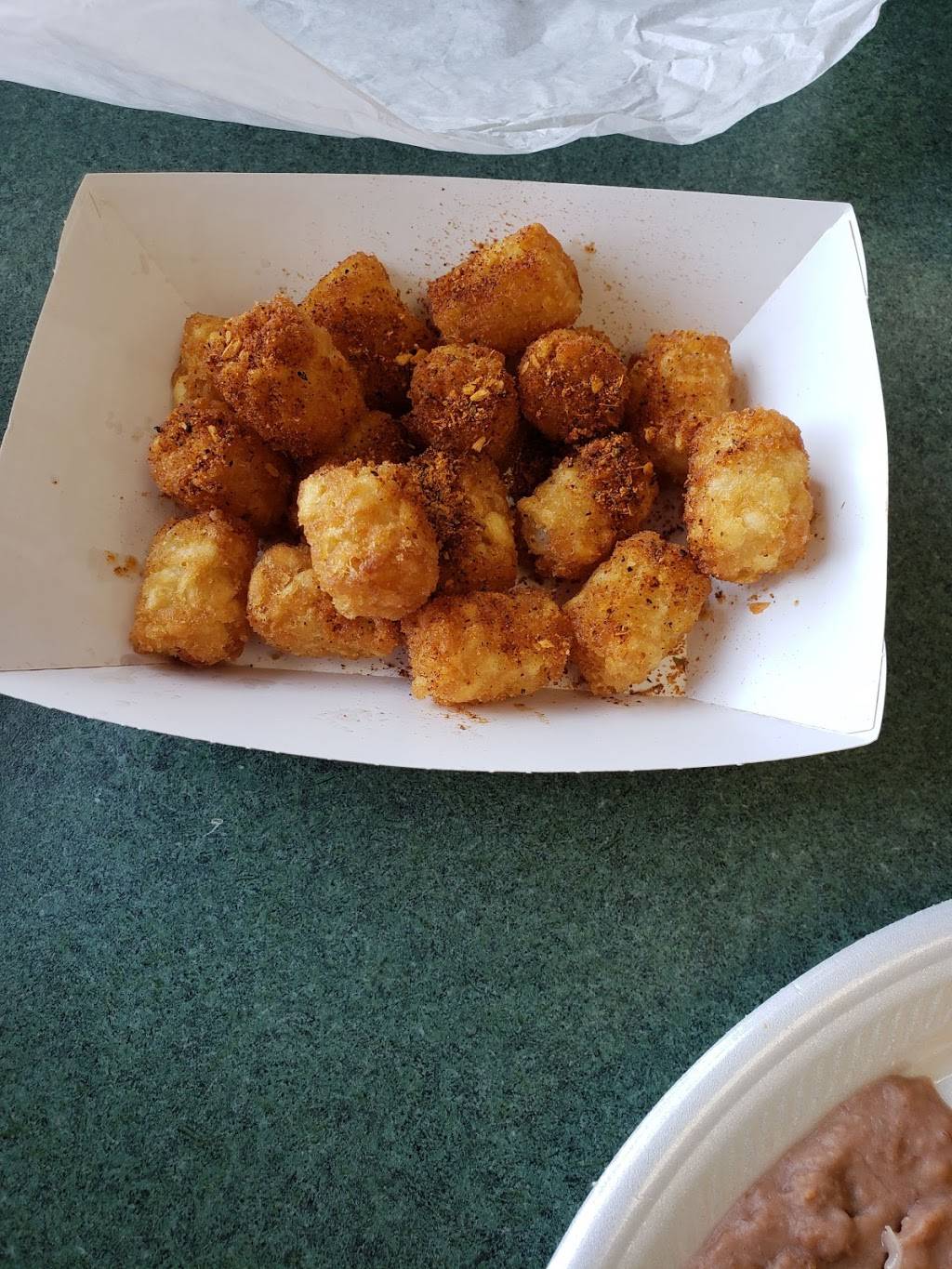 Highlands DLeons | restaurant | 5501 NW 1st St, Lincoln, NE 68521, USA | 4024772963 OR +1 402-477-2963