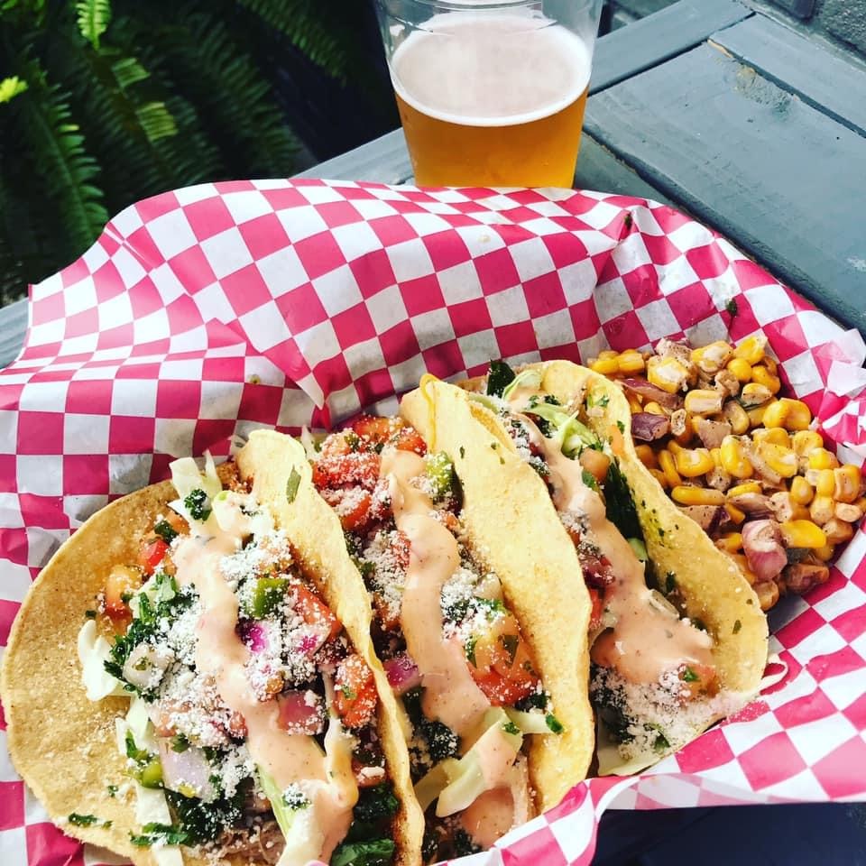 Geckos Fresh Eats | restaurant | 314 N Magnolia St, Laurel, MS 39440, USA | 6015778456 OR +1 601-577-8456