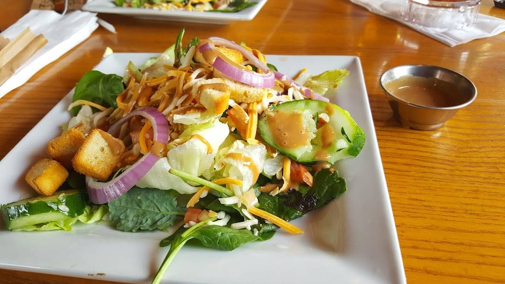 Chilis Grill & Bar | restaurant | 2727 S, US 77 Bypass, Kingsville, TX 78363, USA | 3615923840 OR +1 361-592-3840