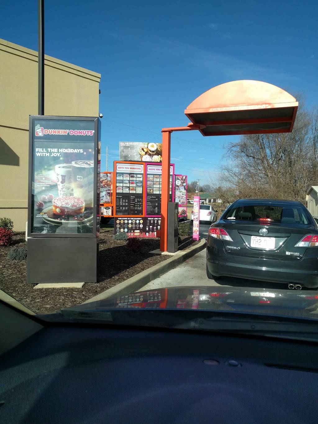 Dunkin | bakery | 4020 S Campbell Ave, Springfield, MO 65807, USA | 4178818286 OR +1 417-881-8286