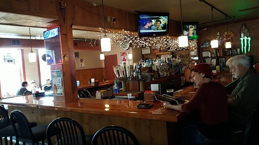 Canal Side Tavern & Events | restaurant | 6-8, Ovid St, Seneca Falls, NY 13148, USA | 3157124345 OR +1 315-712-4345