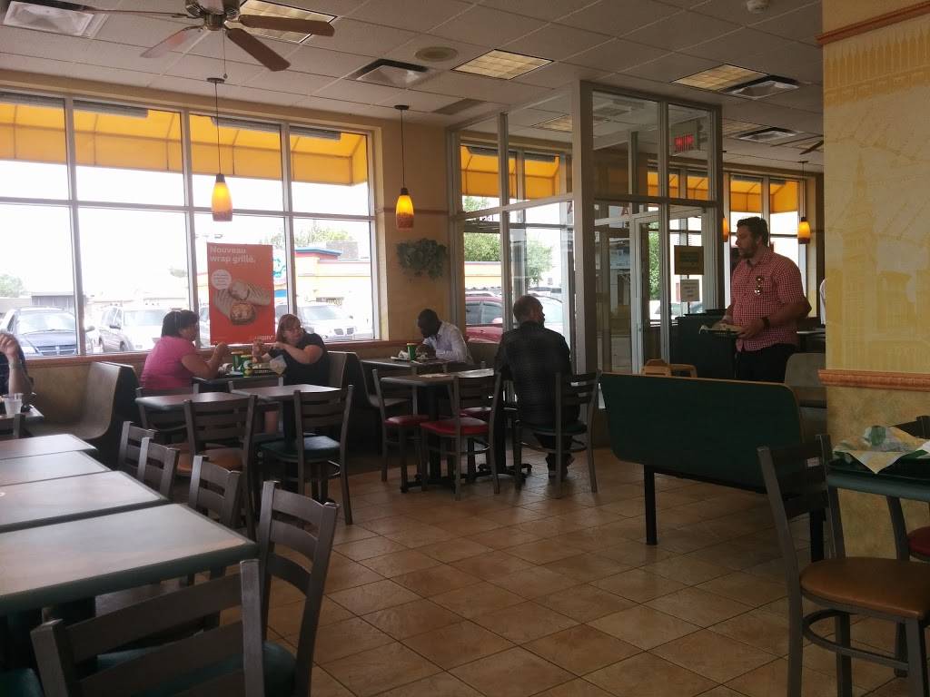 Subway | cafe | 1521 Boulevard des Laurentides, Laval, QC H7N 4Y6, Canada | 4506673663 OR +1 450-667-3663