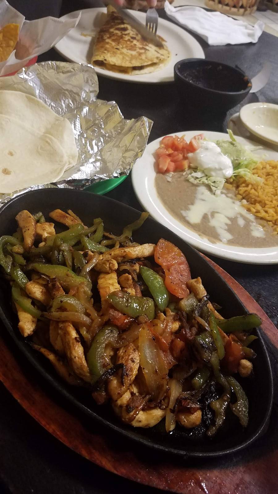 Mr.taco | restaurant | 8959 Co Rd 42, Jemison, AL 35085, USA | 2056882322 OR +1 205-688-2322