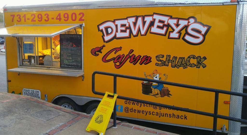 Deweys Cajun Shack / Waynesboro | restaurant | 108 Public Square E, Waynesboro, TN 38485, USA | 7312934902 OR +1 731-293-4902