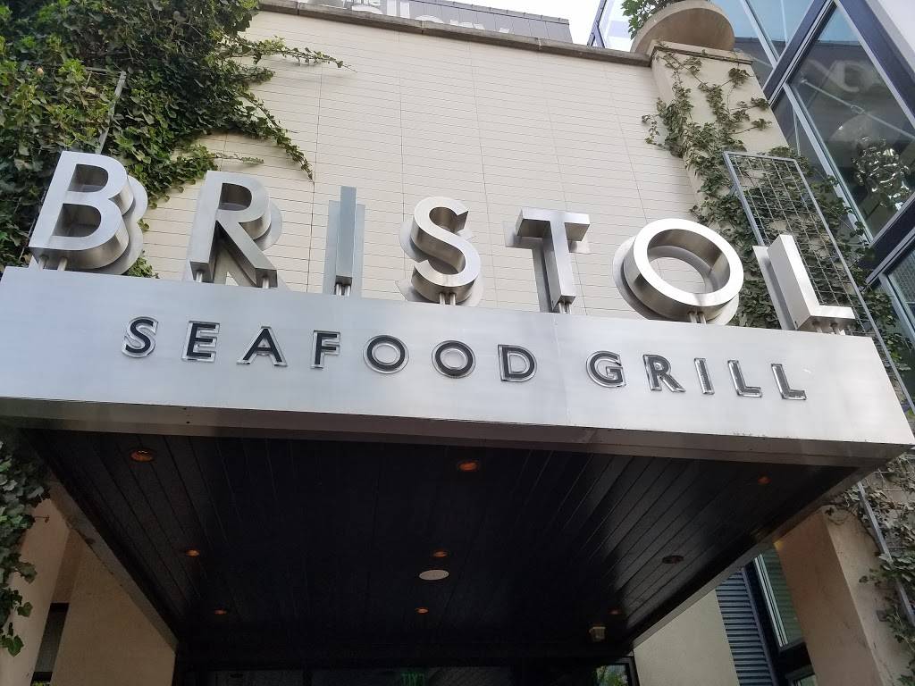 Bristol Seafood + Steak + Social | night club | 51 E 14th St, Kansas City, MO 64106, USA | 8164486007 OR +1 816-448-6007