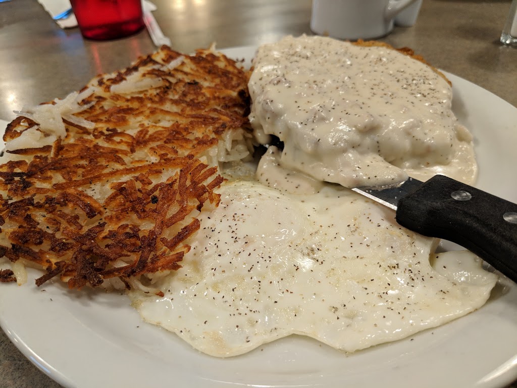 Salles Café | cafe | 2082 N J St, Tulare, CA 93274, USA | 5596849600 OR +1 559-684-9600