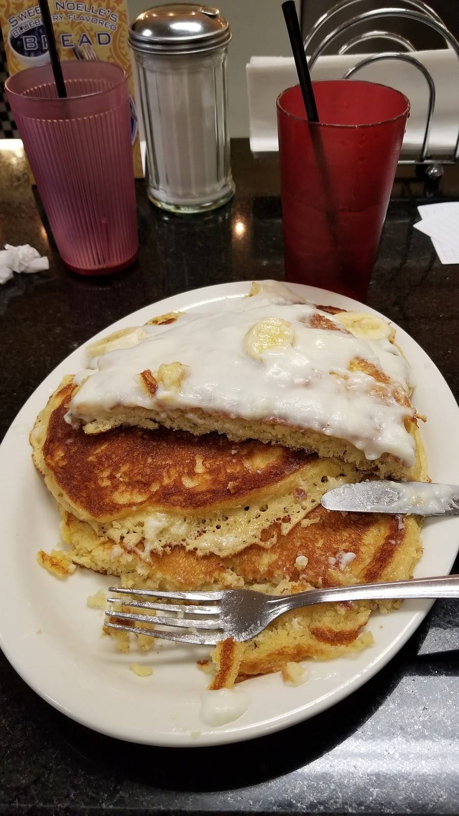 Berts | restaurant | 416 Delaware Ave, Palmerton, PA 18071, USA | 6108269921 OR +1 610-826-9921