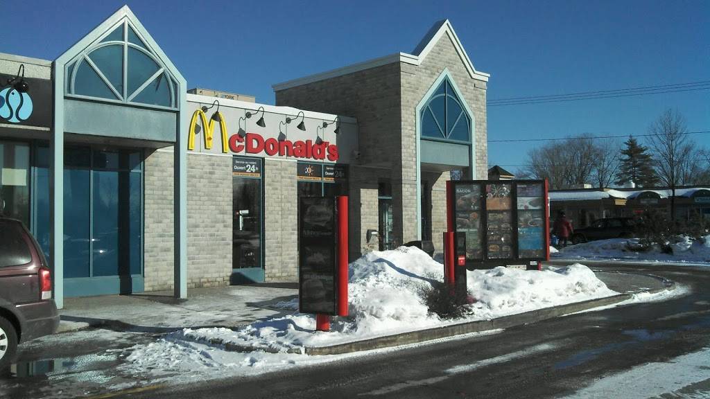 McDonald's Cafe 443 Boulevard AdolpheChapleau, BoisdesFilion, QC