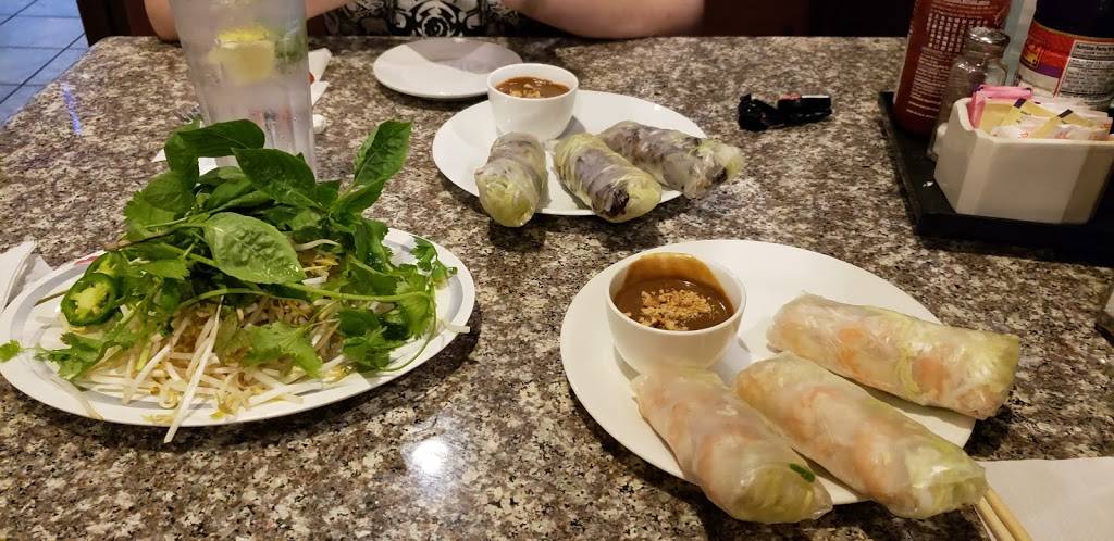 Pho Bistro | restaurant | 2395 Gause Blvd, Slidell, LA 70461, USA | 9852017829 OR +1 985-201-7829