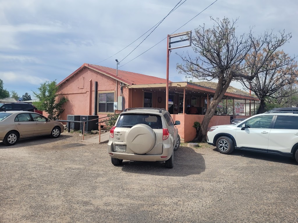 La Casita | restaurant | 1104 E Avenue H, Alpine, TX 79830, USA | 4328372842 OR +1 432-837-2842