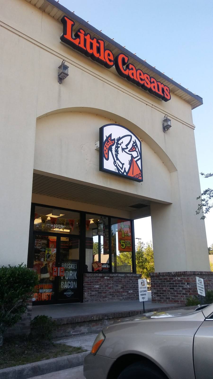 Little Caesars Pizza | meal delivery | 1958 N Hwy 190, Covington, LA 70433, USA | 9858751193 OR +1 985-875-1193